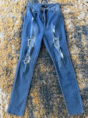 Classic Distressed Women’s Blue Jeans